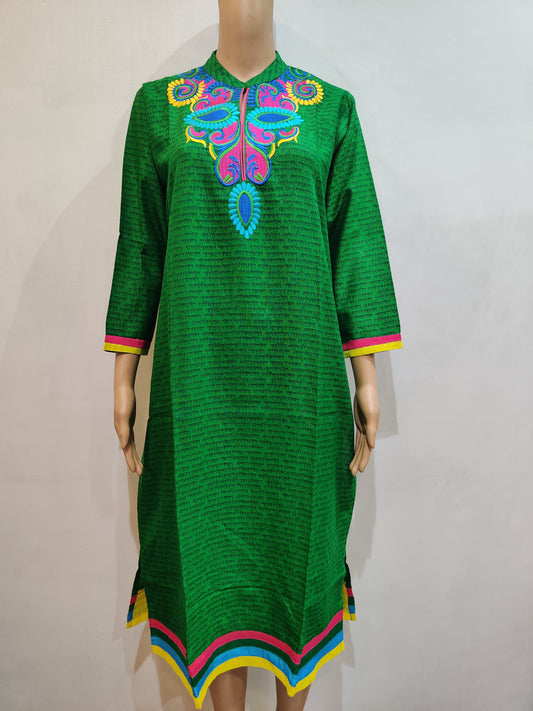 Bearberry Kurti