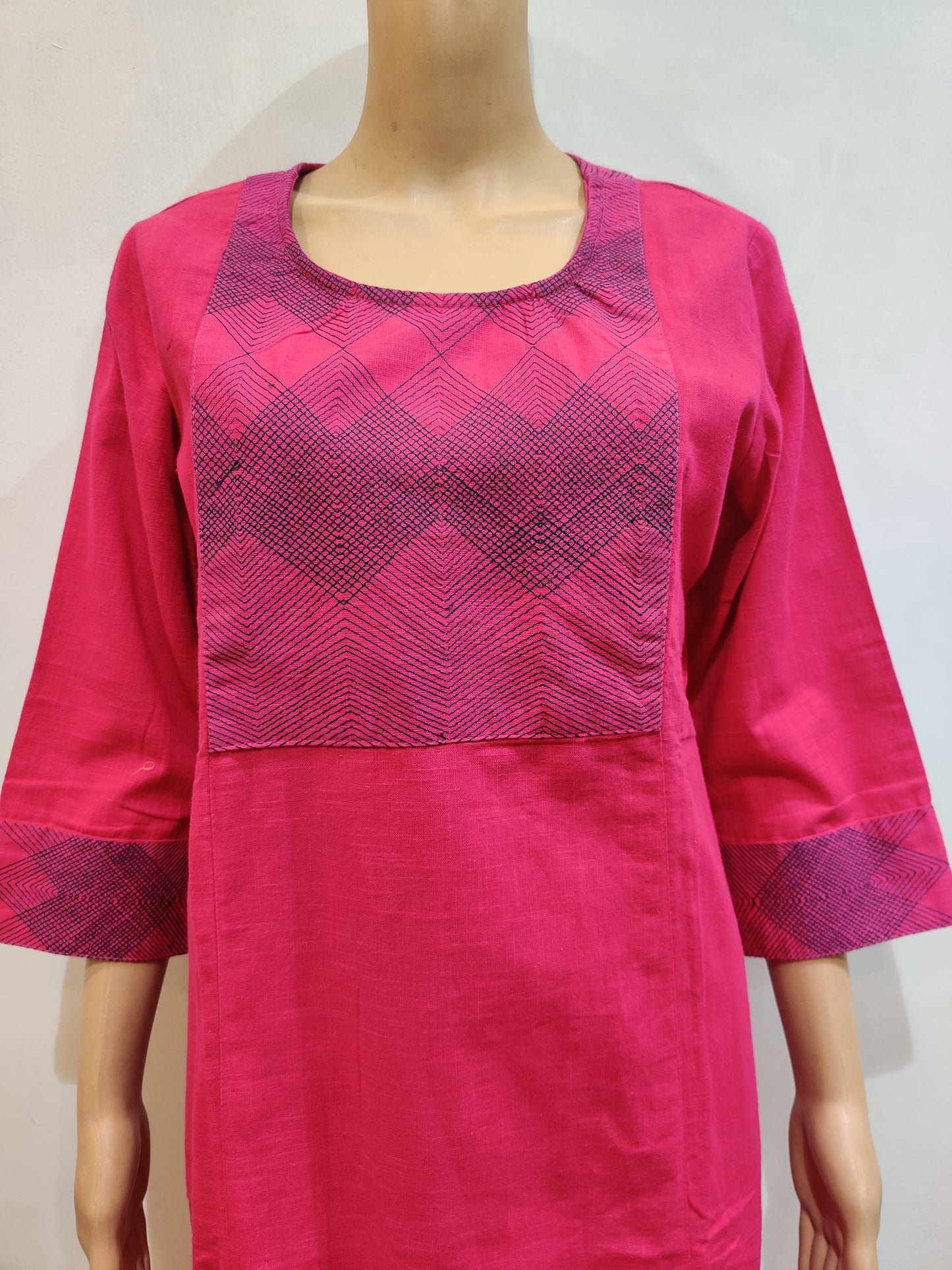 Flowering Dogwood Kurti