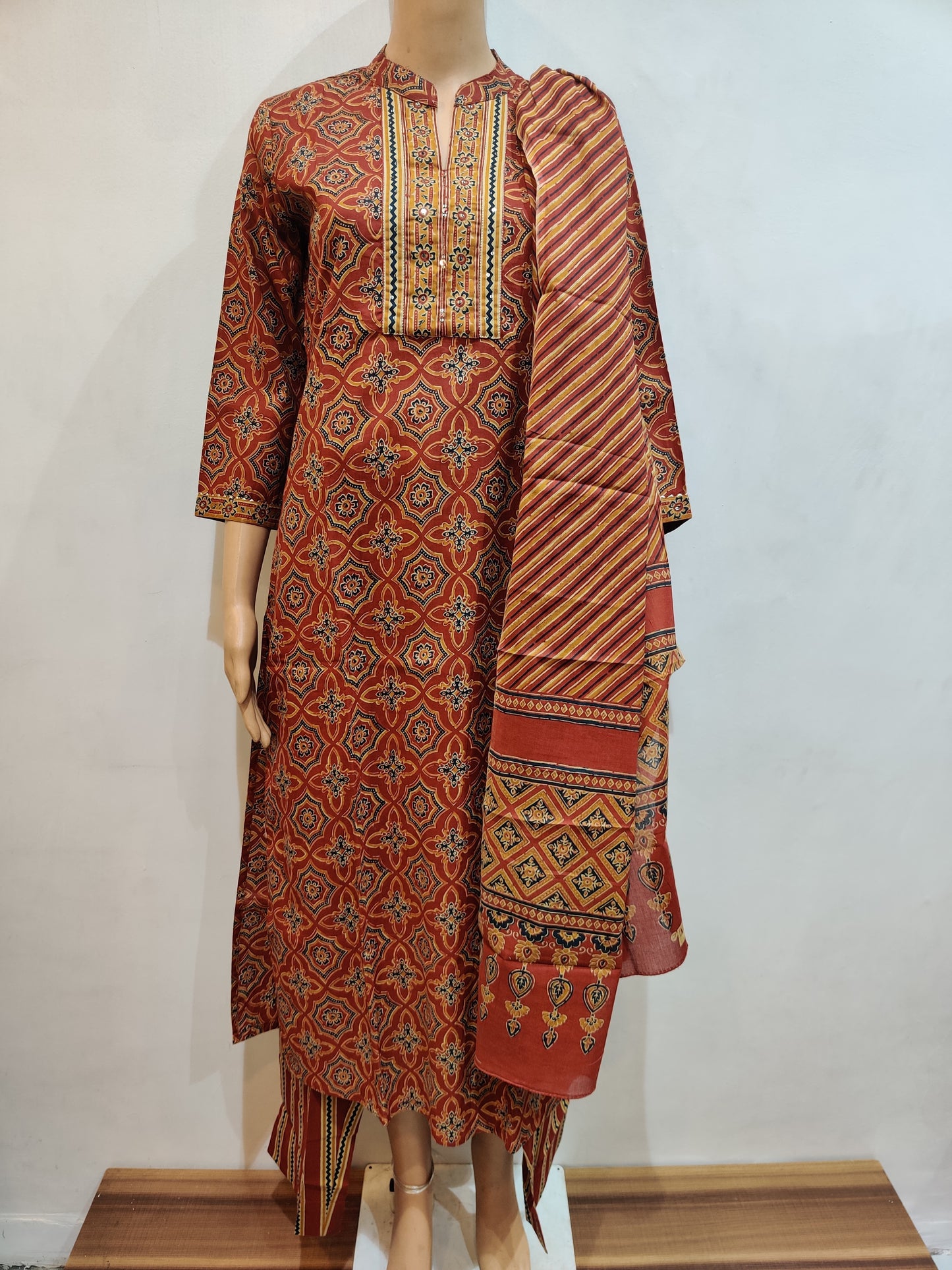 Bleeding Heart Kurta with dupatta