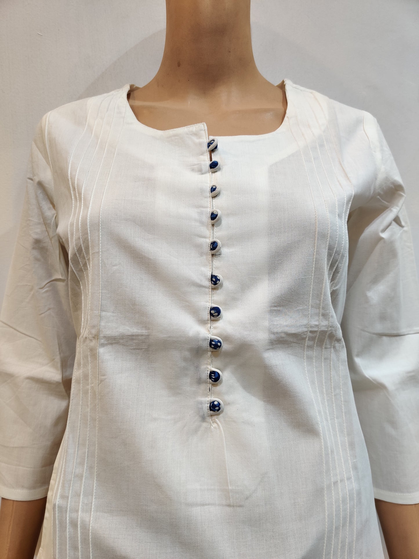 Snowball bush Kurti