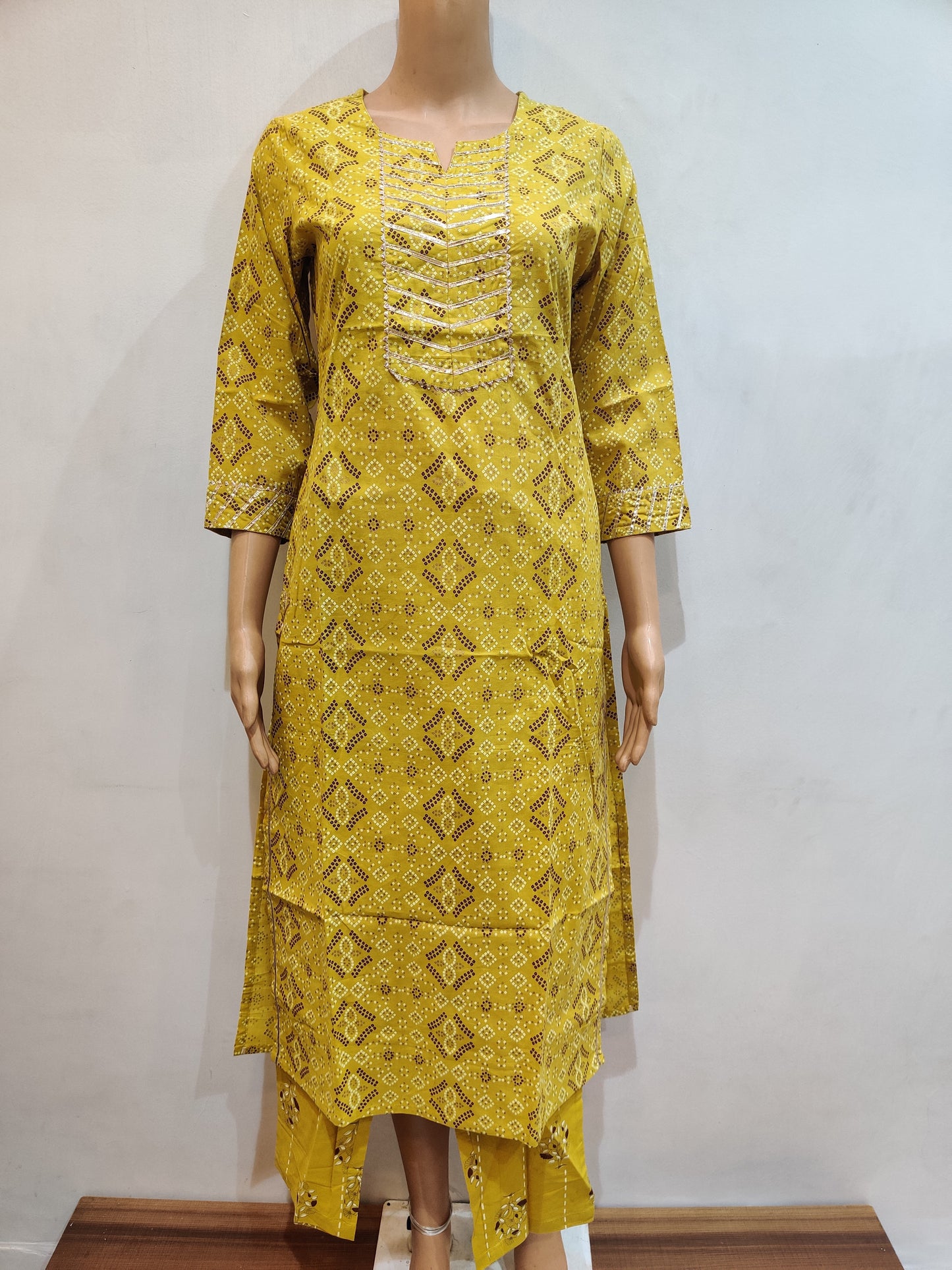 Black-Eyed Susan Vine Kurti