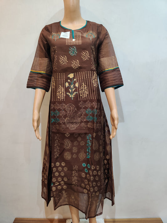 Aster Kurti