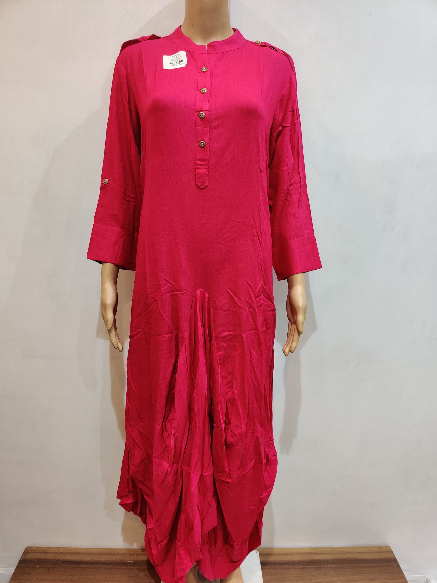 Ratna Jyoti Gown