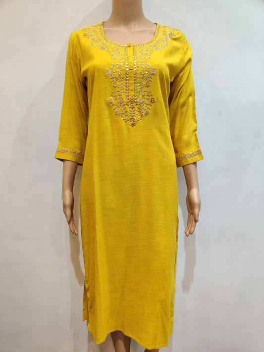Basantee Kurta