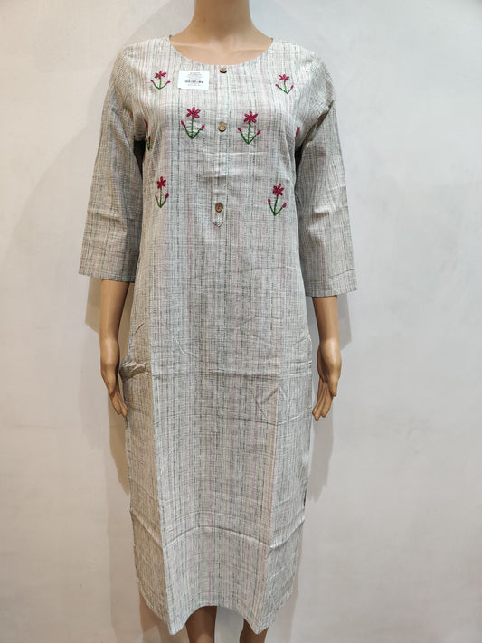 Dahlia Kurti