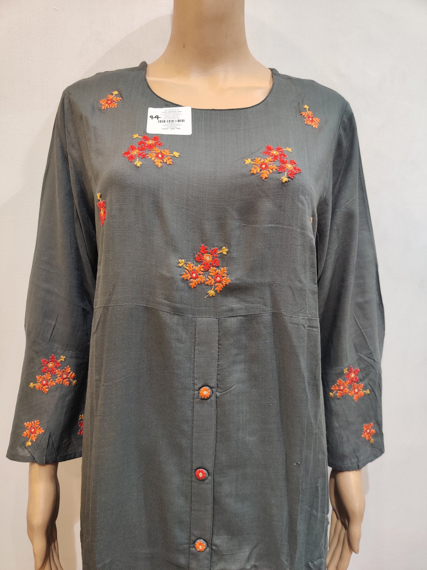 Puncture Vine Kurti