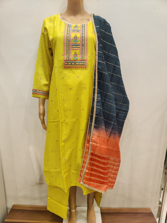 Surajmukhi Kurta