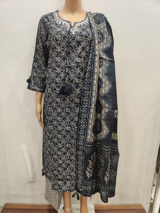 Black orchid Kurta